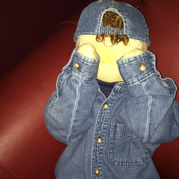 Tommy - Picture 5 of 5